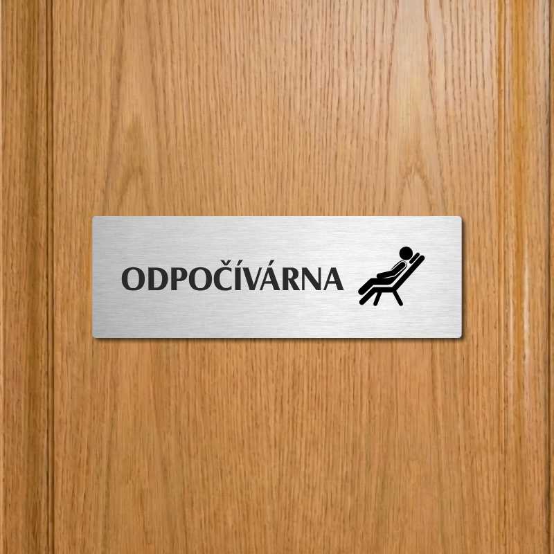 Odpočívárna, 200x66mm, stříbrná popiska s ozdobou uprostřed